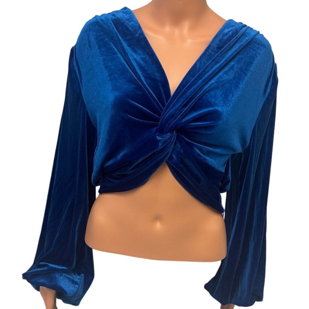 Cloud Ten Royal Blue velvet twisted front crop top w/long sleeves side zipper